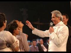 Benny_Hinn_2